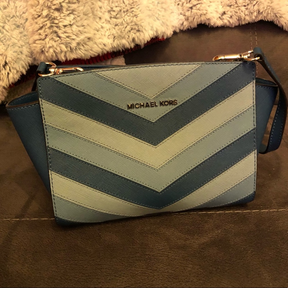 Michael Kors Sky Saffiano Crossbody